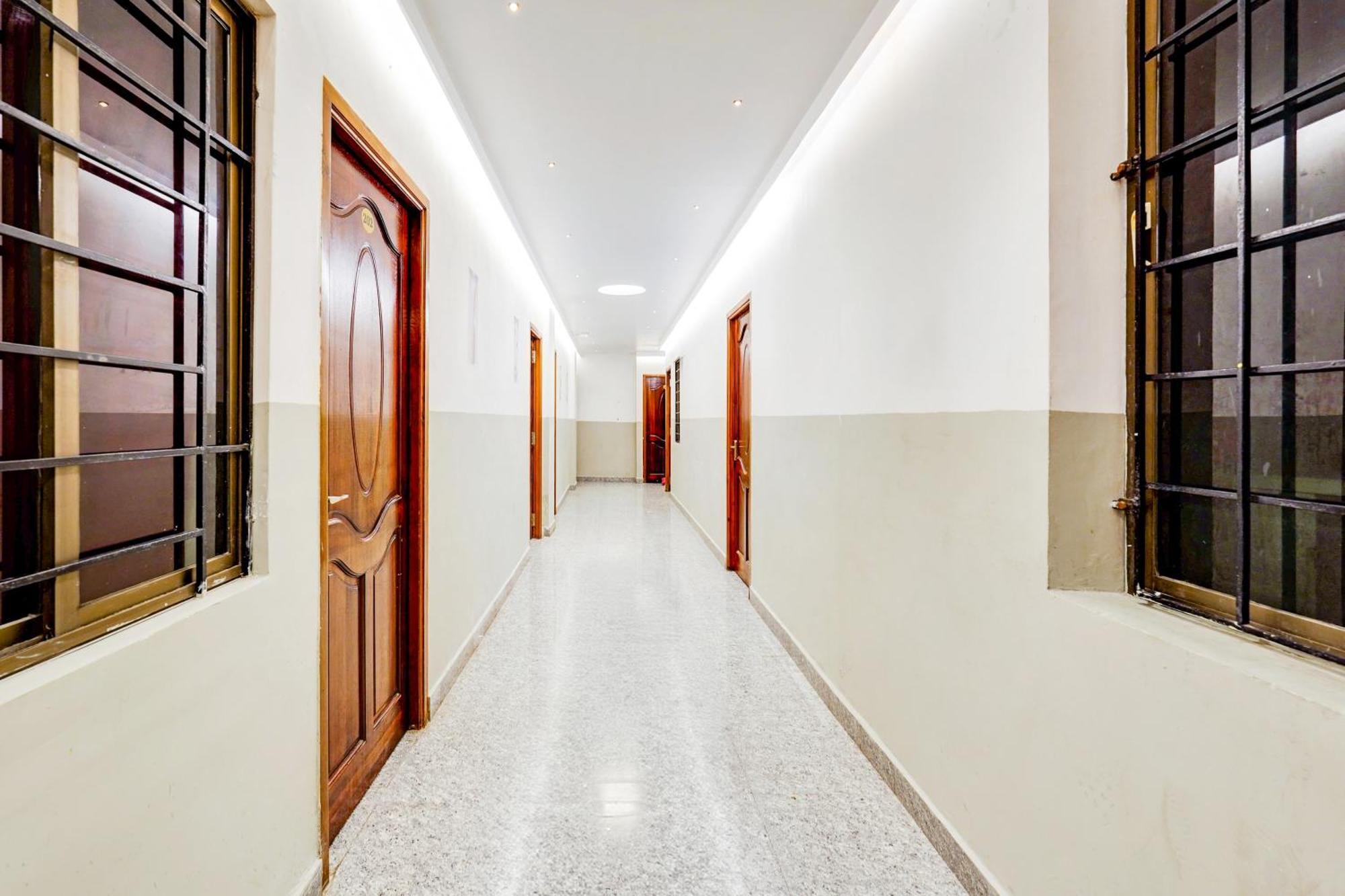 Super Hotel O White Town Formerly Seascape Residency Pondicherry Exterior foto