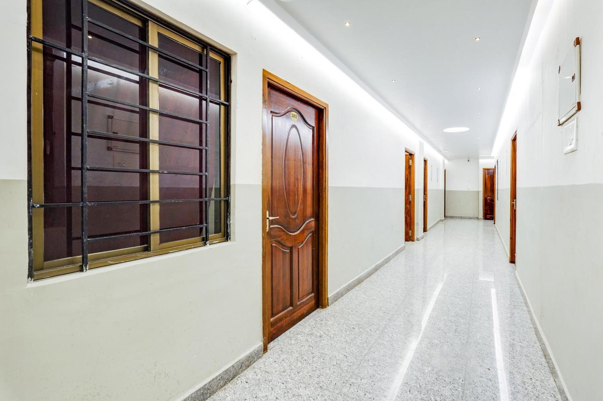 Super Hotel O White Town Formerly Seascape Residency Pondicherry Exterior foto