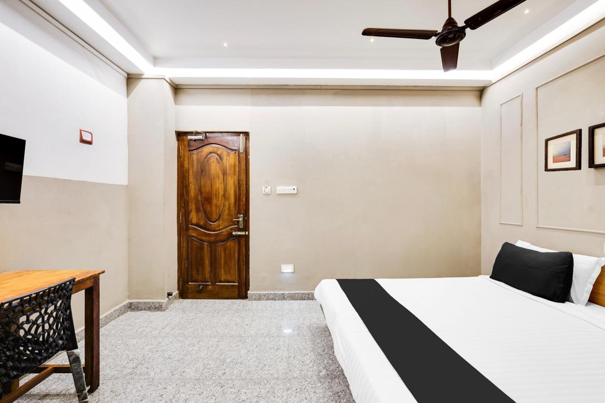 Super Hotel O White Town Formerly Seascape Residency Pondicherry Exterior foto
